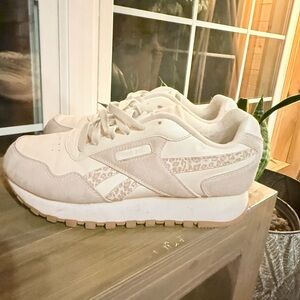 Reebok Classic in Beige with Leopard Print Panels